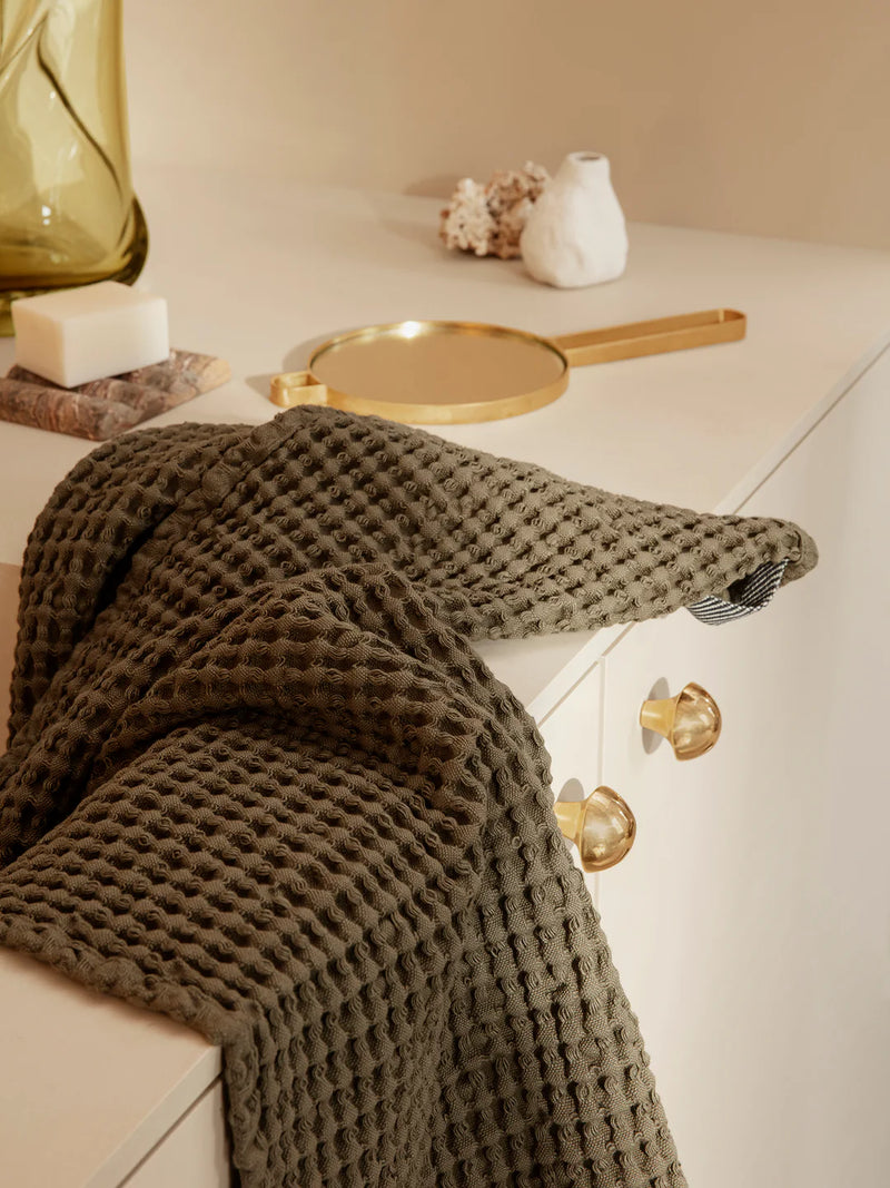 OLIVE ORGANIC HAND TOWEL