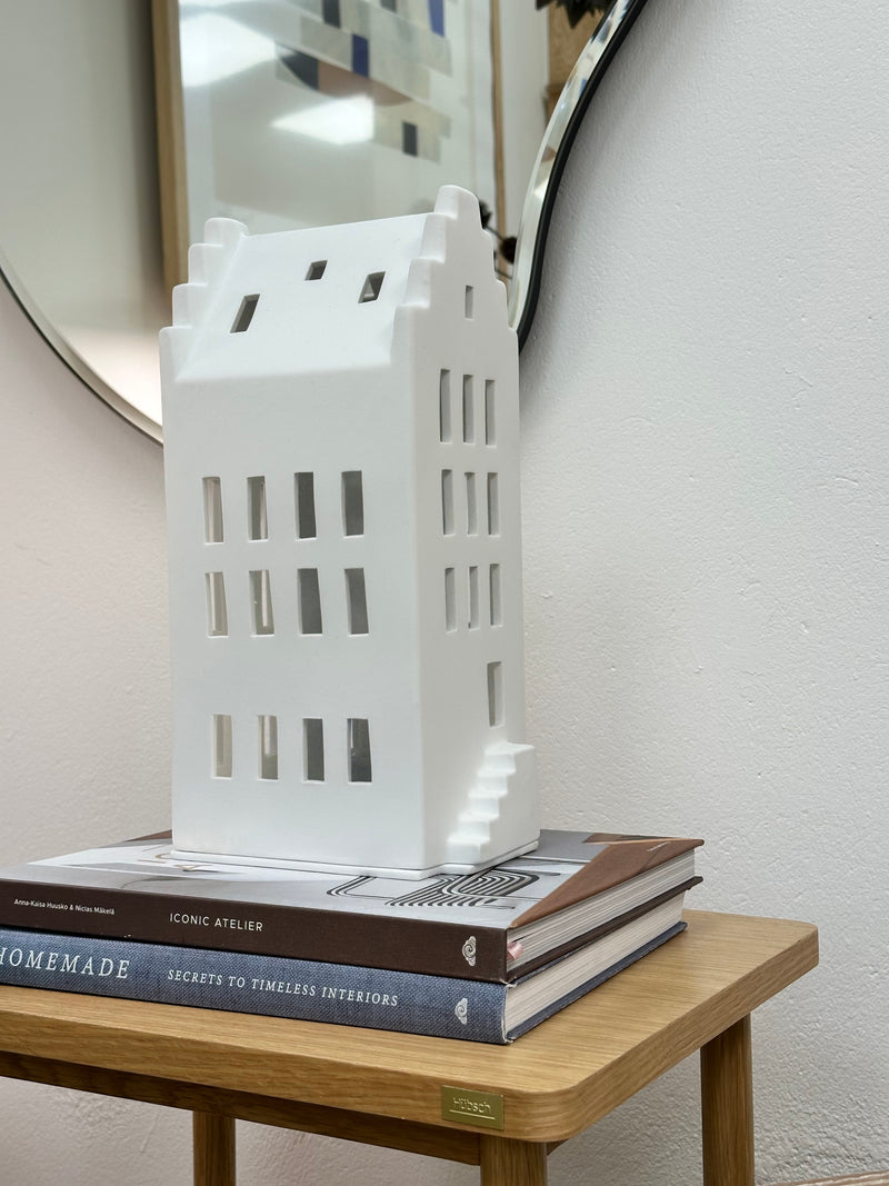 XL LIGHT HOUSE WITH GABLE ROOF