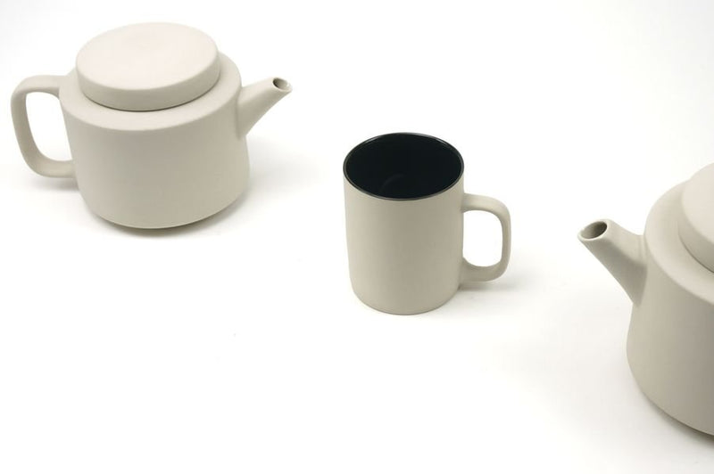 STONEWARE TEAPOT GREY