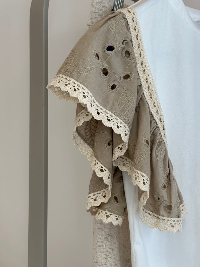 TAUPE EMBROIDERY TOP