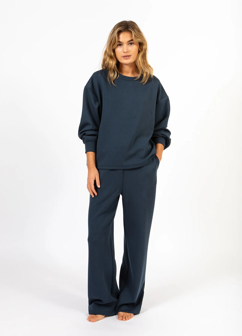 BILLIE LOUNGE SWEATSHIRT