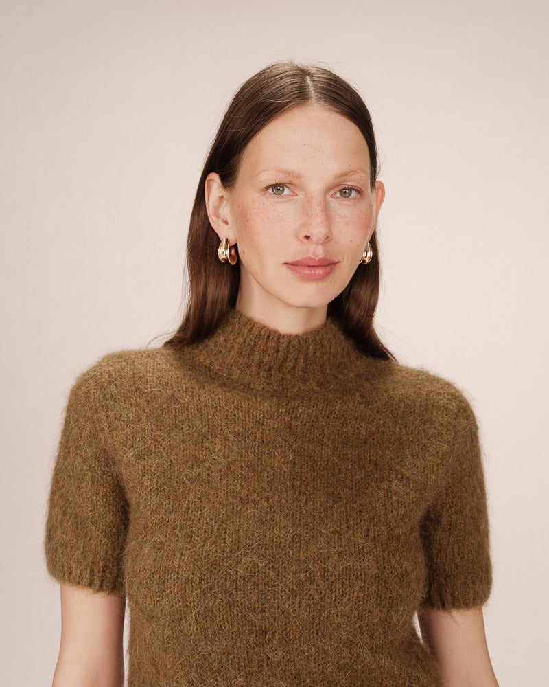 OLIVE TURTLENECK SWEATER