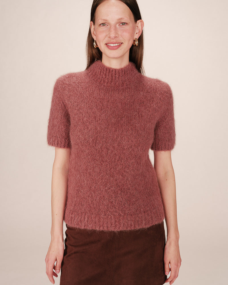 TERRACOTTA TURTLENECK SWEATER
