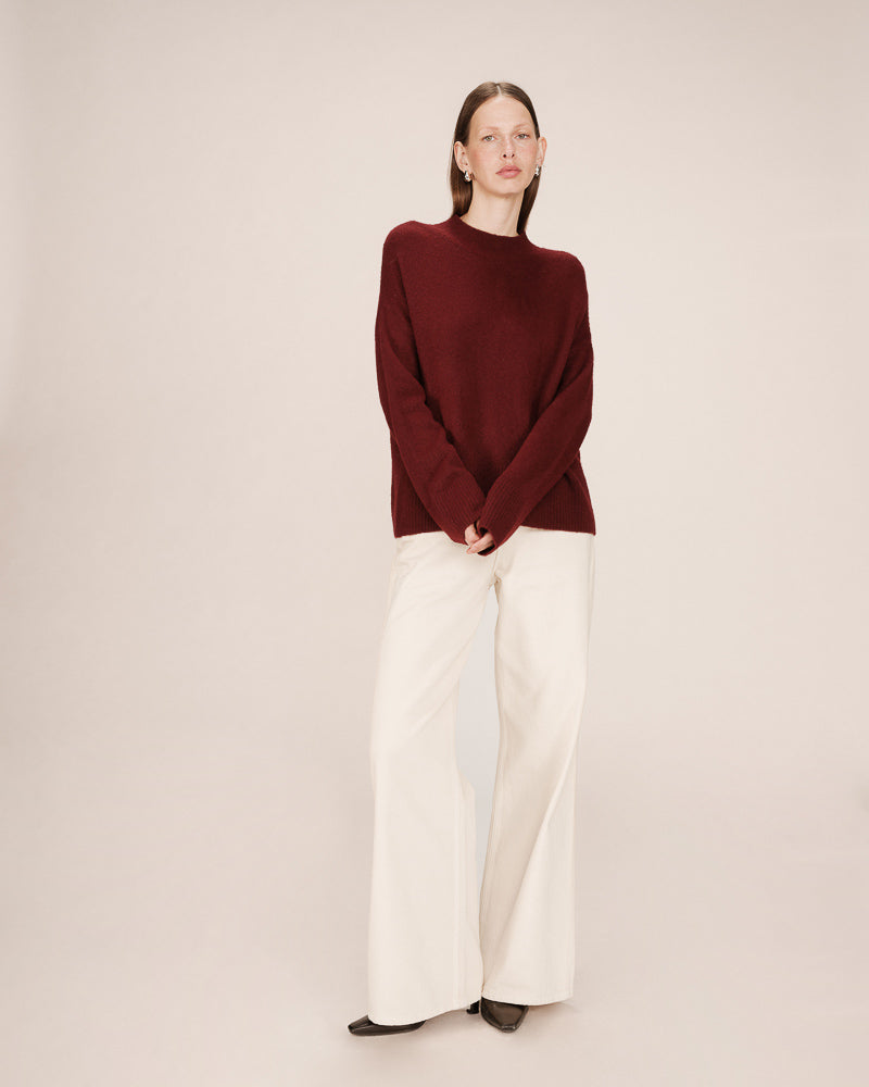 BORDEAUX SWEATER