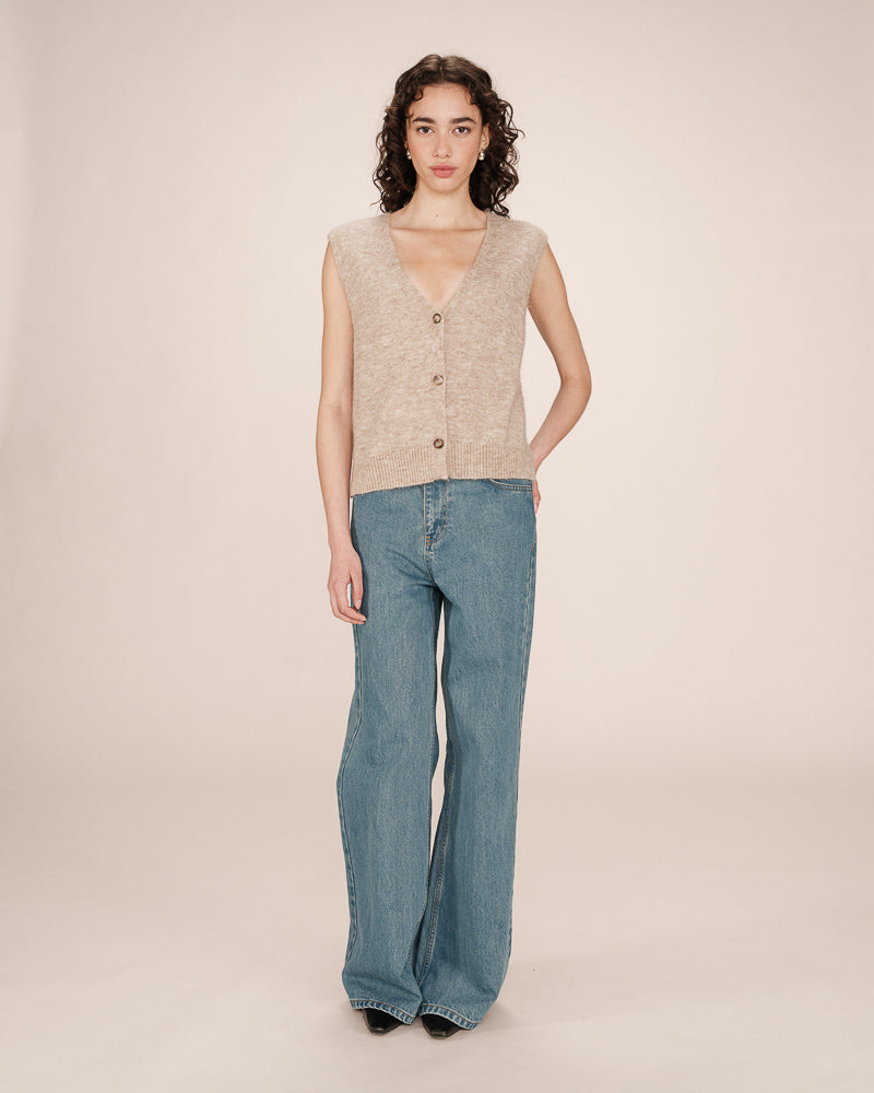 BEIGE KNITTED WAISTCOAT
