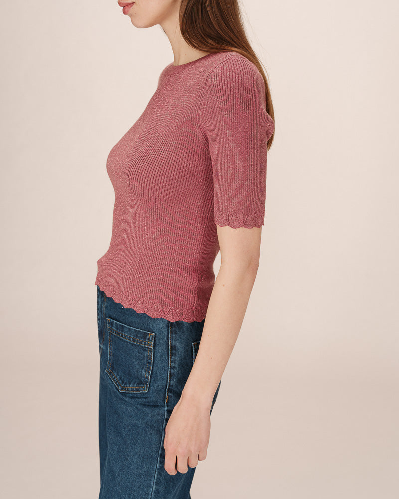 TERRACOTTA METALLIC RIBBED TOP