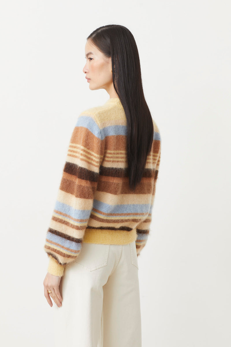 PRIORIS JUMPER