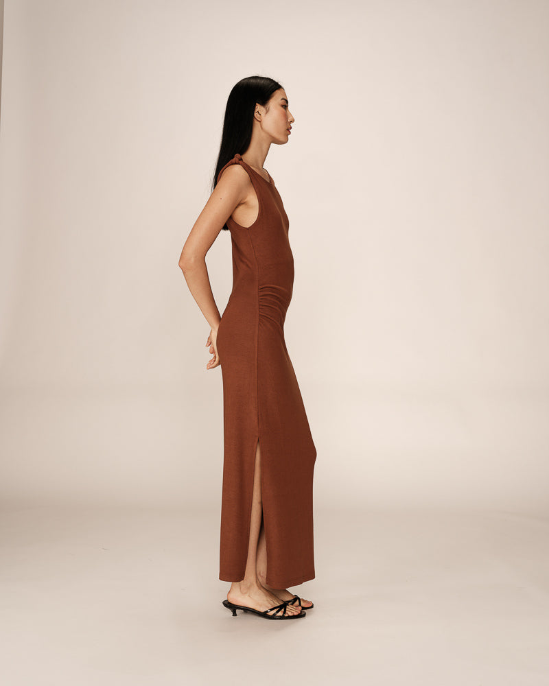 CHOCOLATE BROWN DRESS