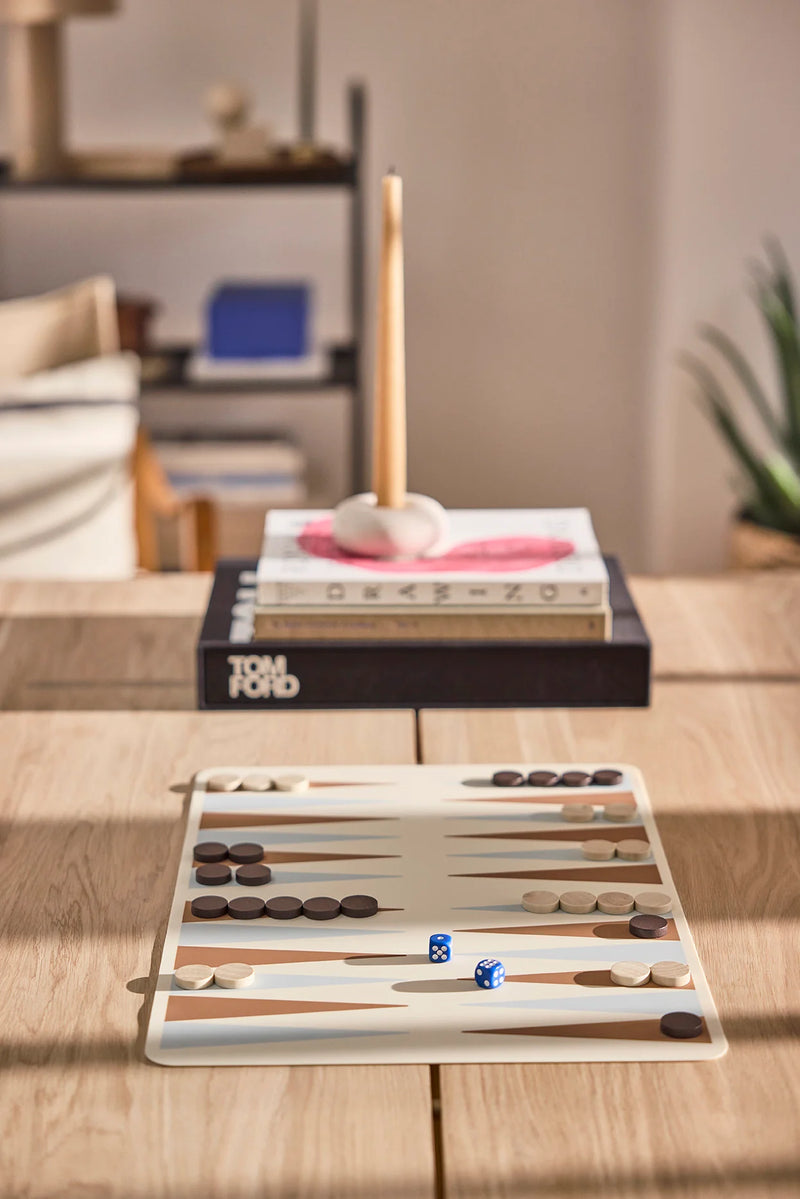 BACKGAMMON GAME