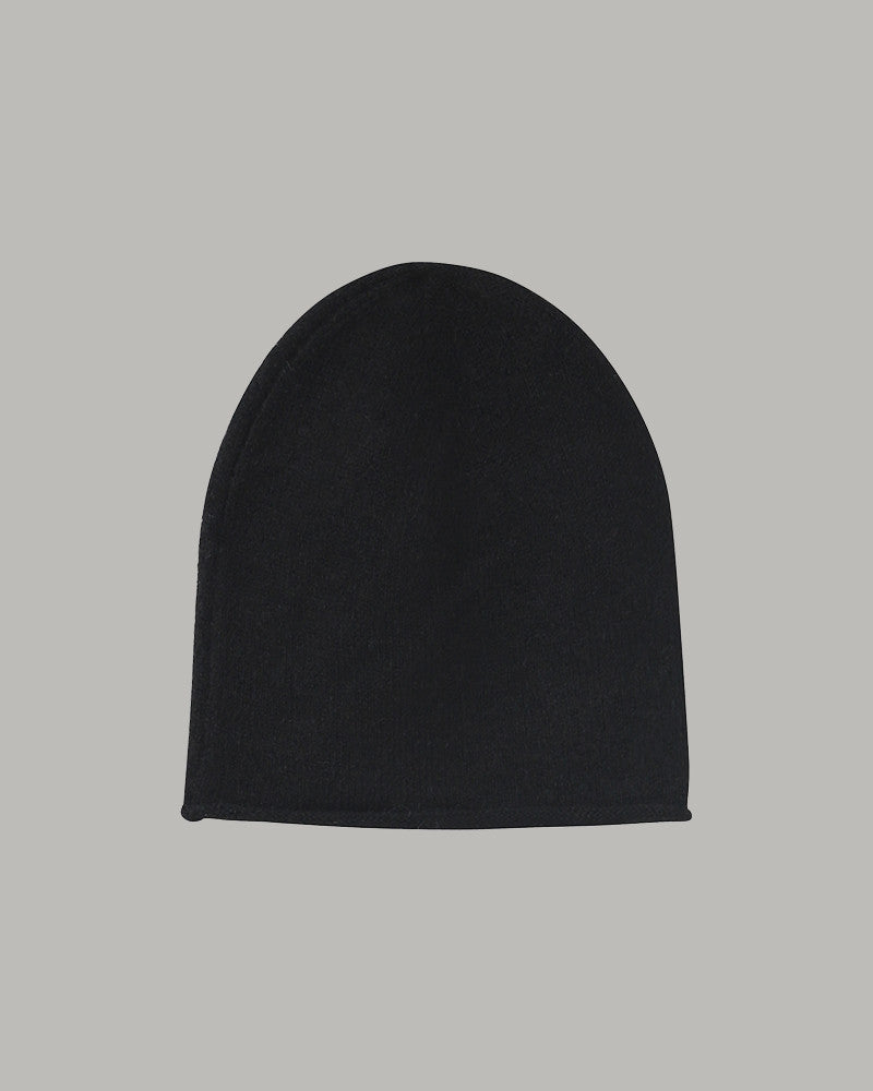 FINE KNIT BLACK HAT