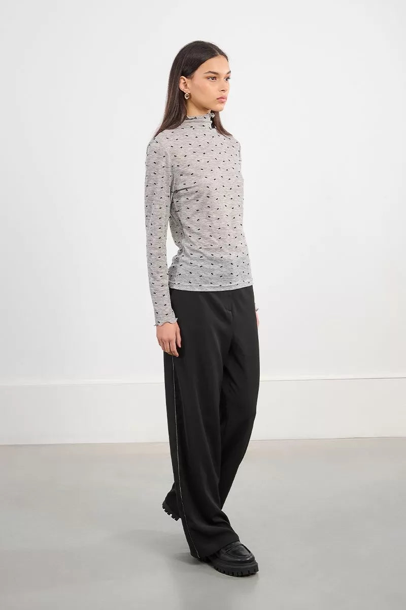 FINE BOW TOP