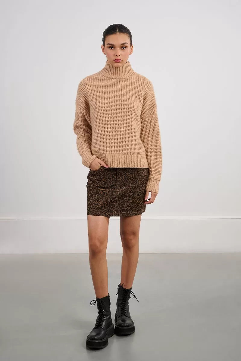 TEXTURED CAMEL SWEATER
