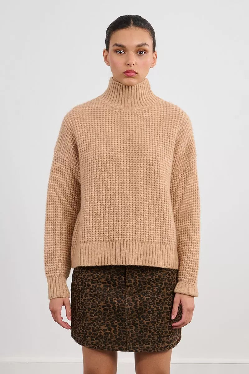 TEXTURED CAMEL SWEATER