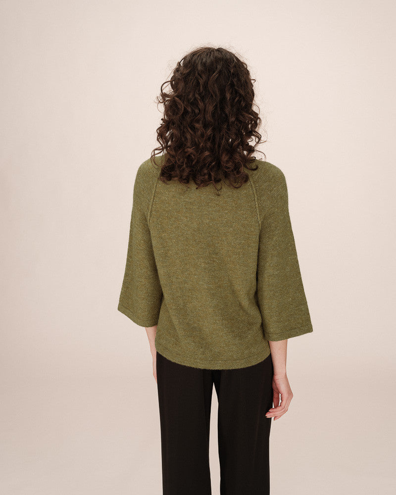 OLIVE SWEATER