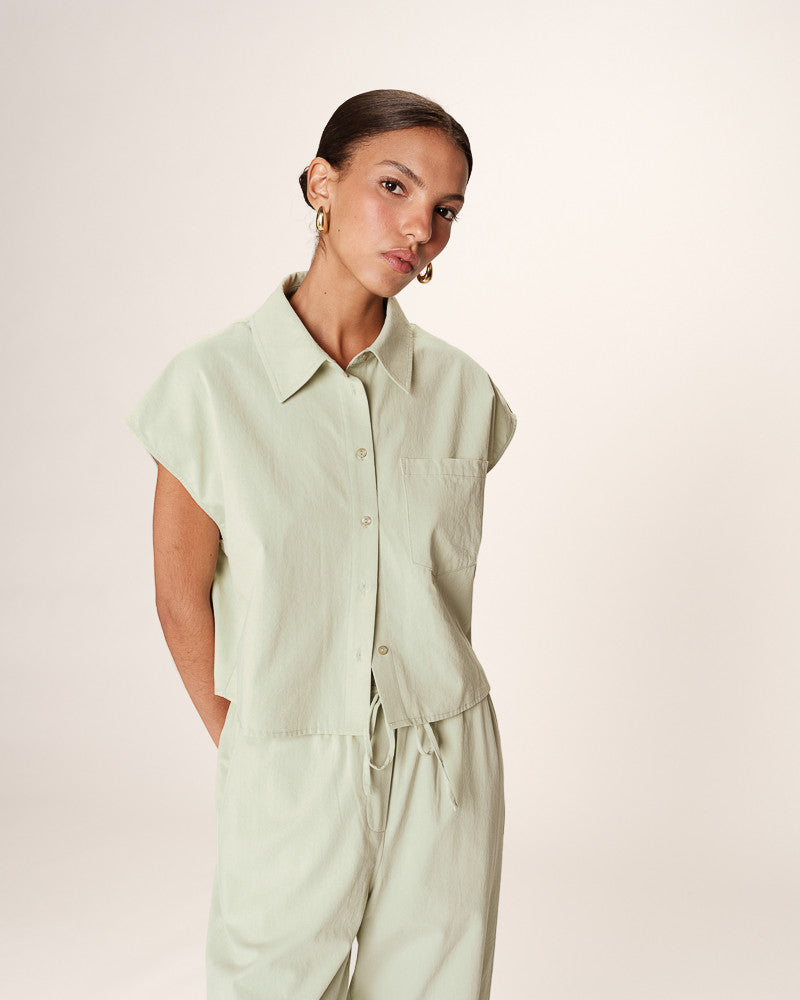 MINT CROP SHIRT