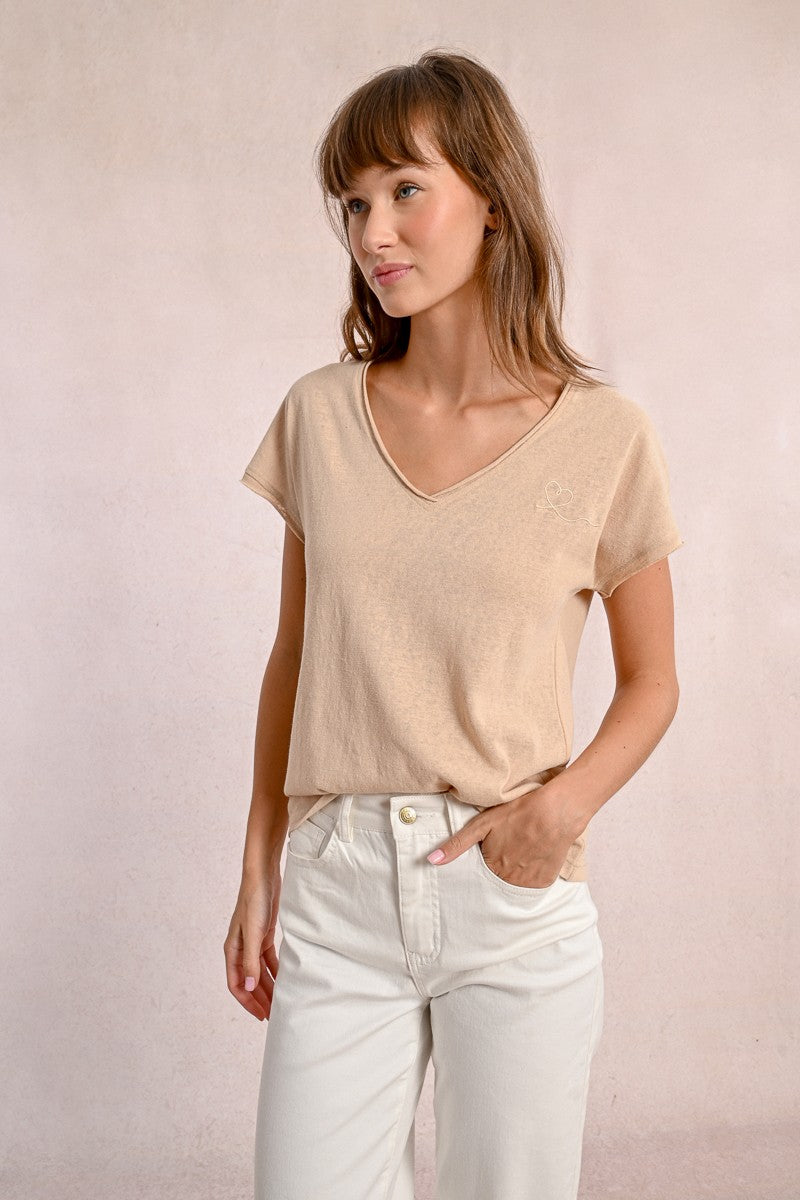 BEIGE T SHIRT