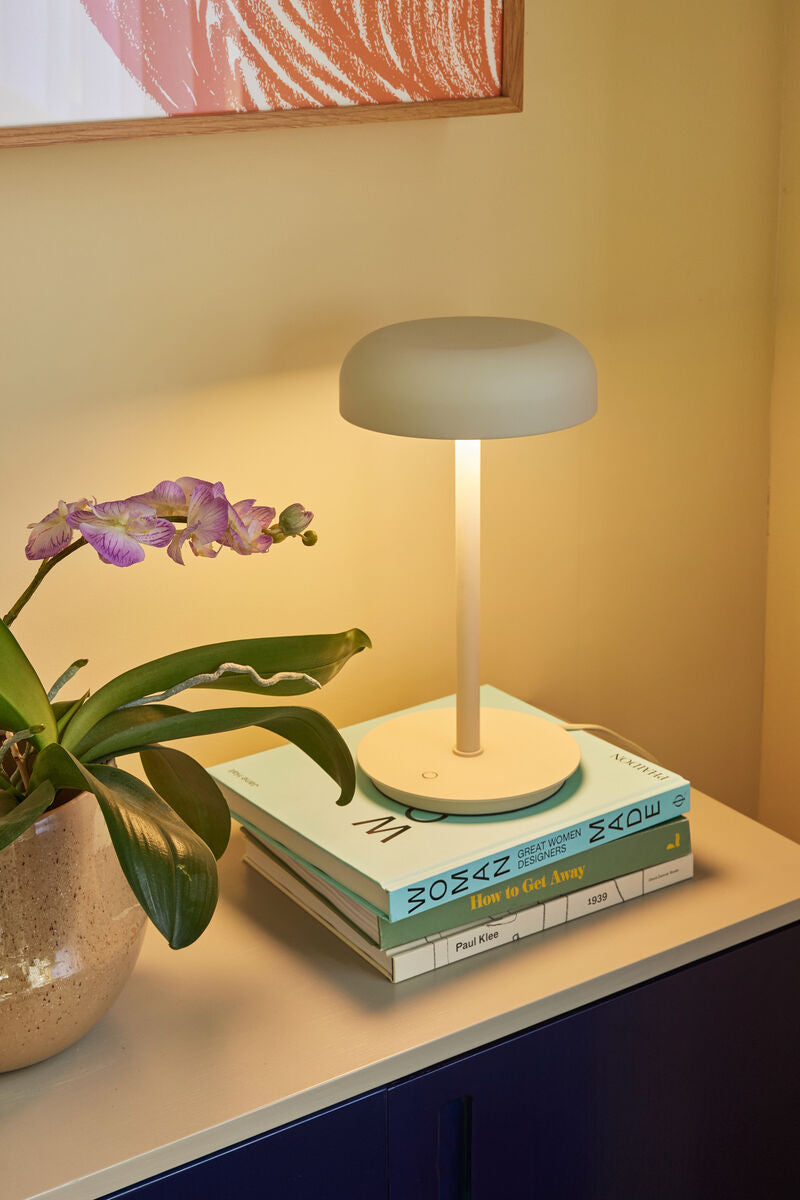 VELO TABLE LAMP - SAND