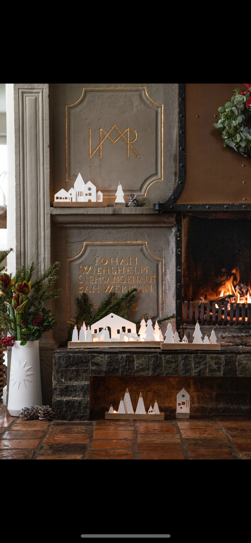 VILLAGE TEALIGHT HOLDER