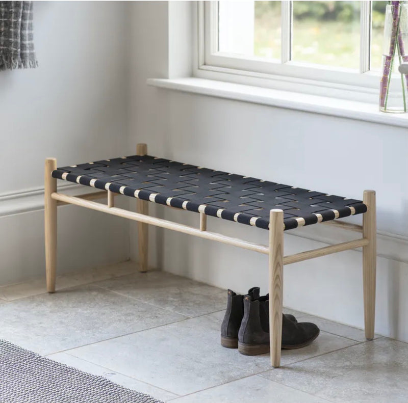 BLACK WOVEN BENCH